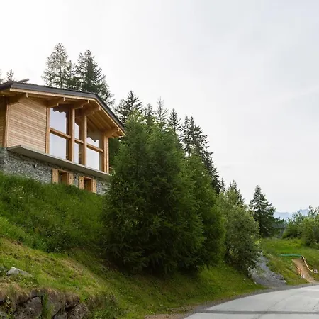 Les Etablons Luxury Ski-in Ski-out Riddes