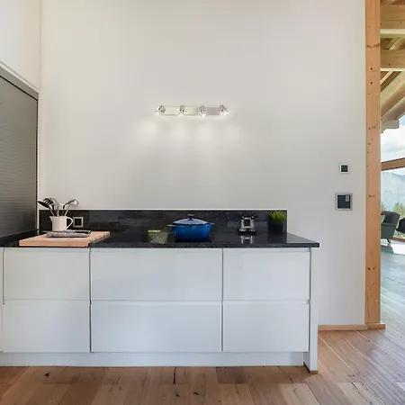 Chalet Les Etablons Luxury Ski-in Ski-out